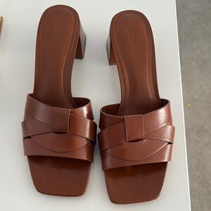 Zara Brown Leather Mules with Square Toe